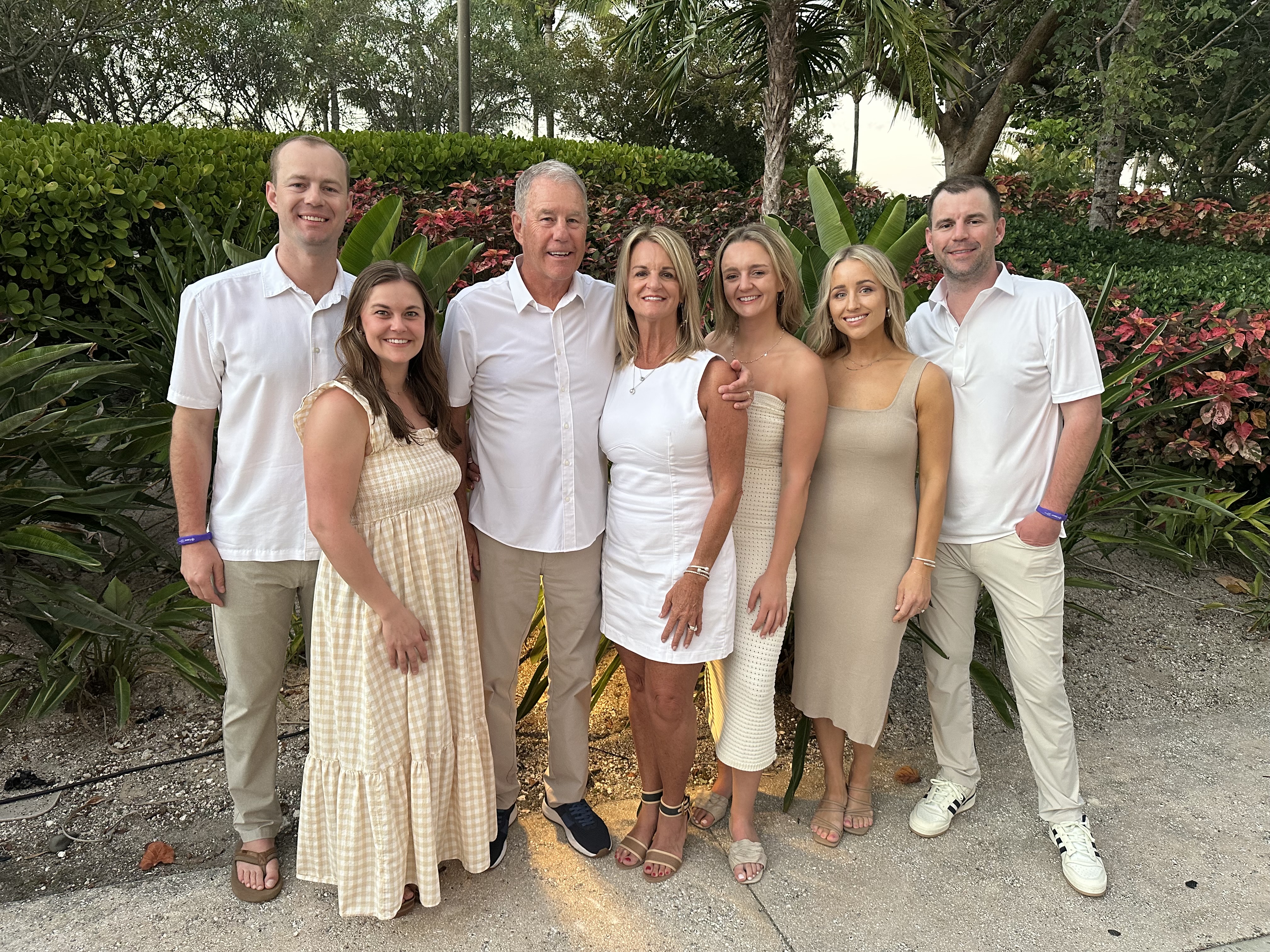 Casey Knake Family Picture